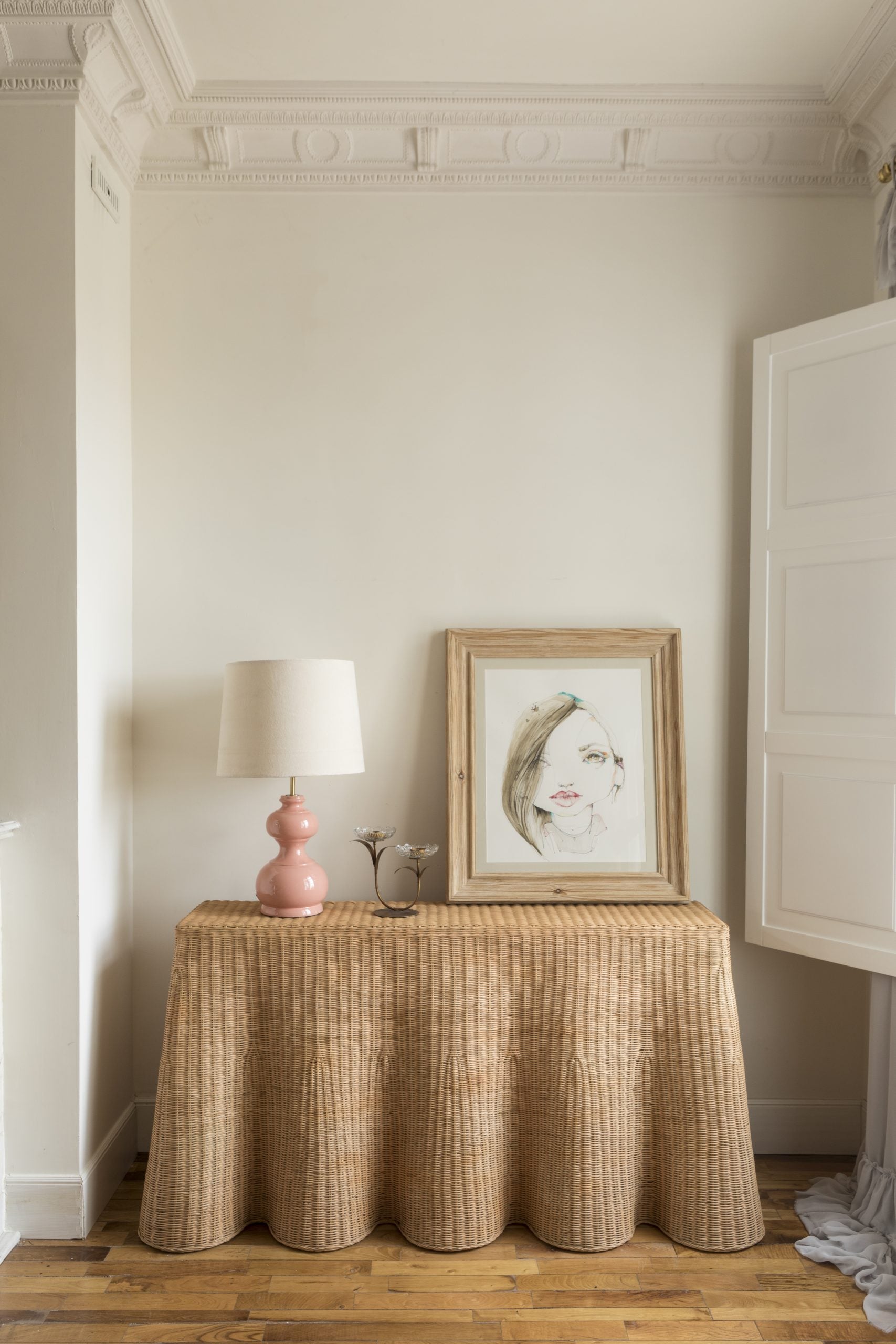 Rattan Scalloped Large Console Table